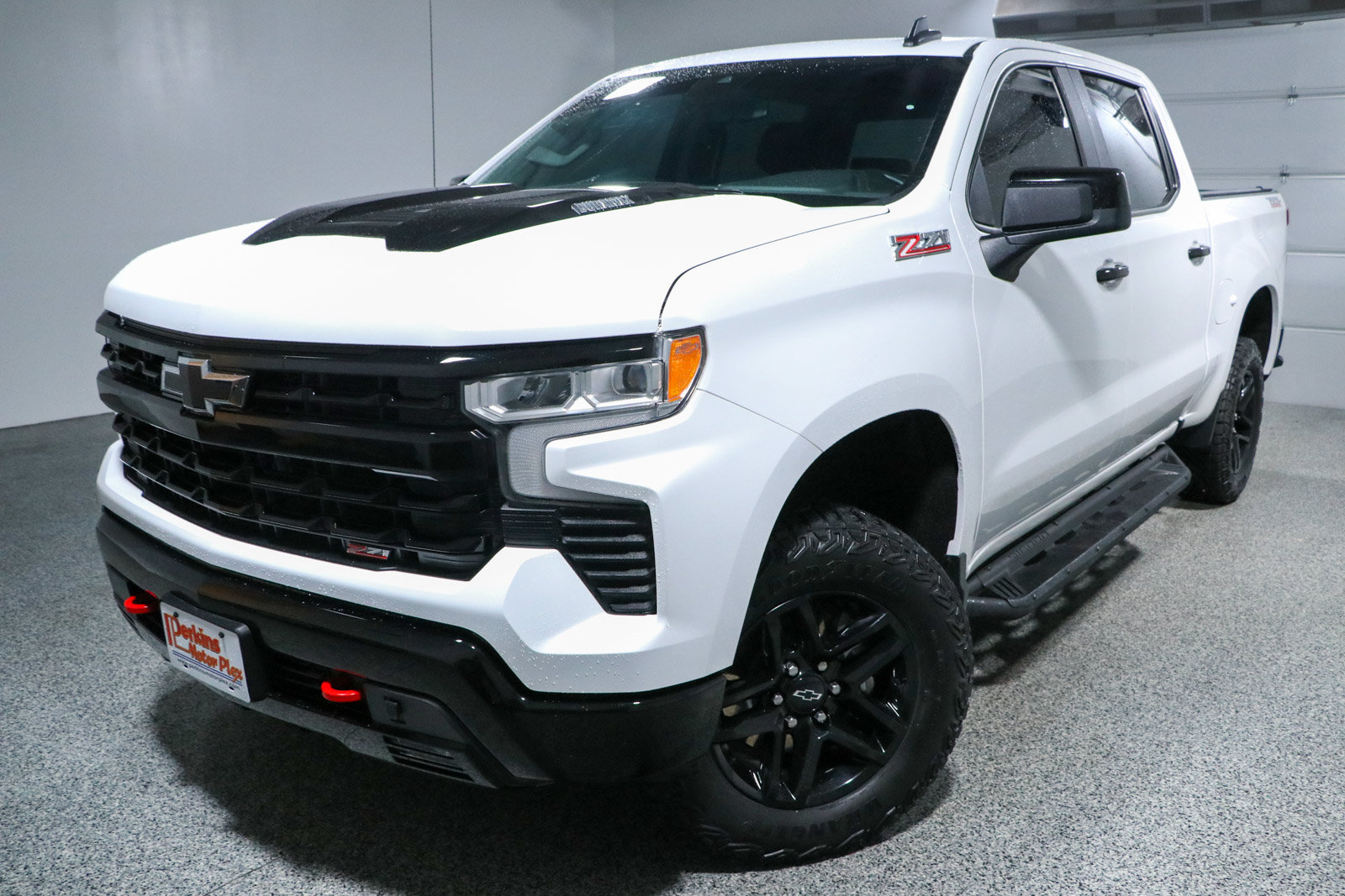 Used 2024 Chevrolet Silverado 1500 LT Trail Boss w/ Convenience Package II AWD/4WD image 33