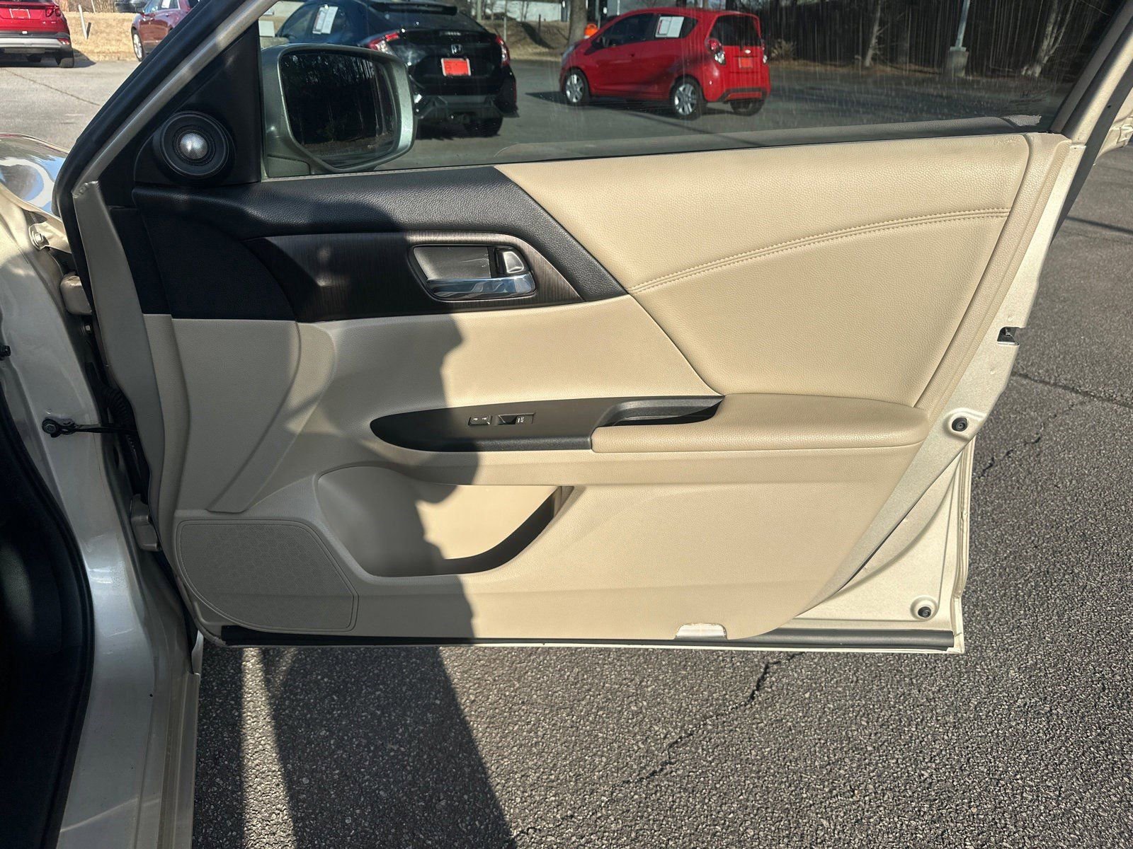 Used 2015 Honda Accord EX-L image 14