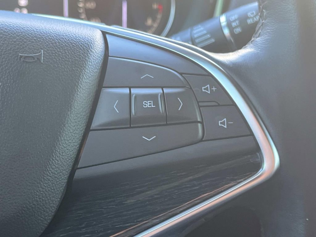 Certified 2022 Cadillac XT5 Premium Luxury image 31