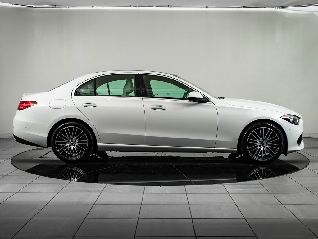 Used 2024 Mercedes-Benz C 300 4MATIC Sedan image 11