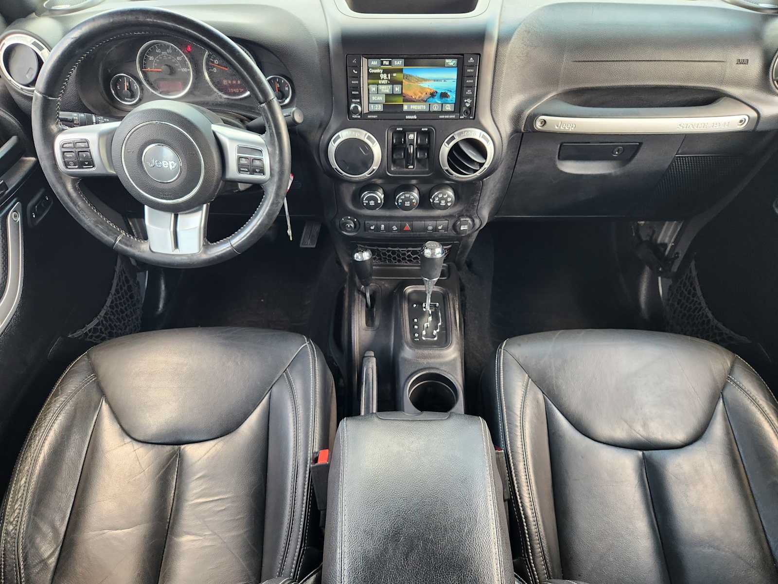 Used 2016 Jeep Wrangler Unlimited Rubicon AWD/4WD image 22