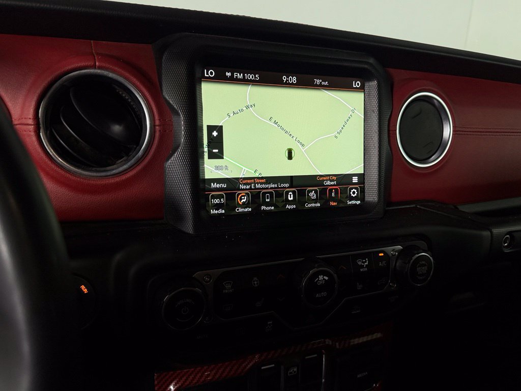 Used 2023 Jeep Wrangler Unlimited Rubicon 4xe AWD/4WD image 17