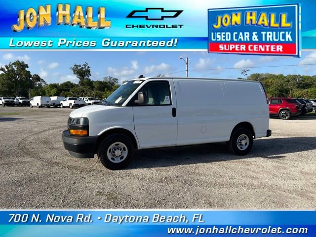 Used 2021 Chevrolet Express 2500 image 3