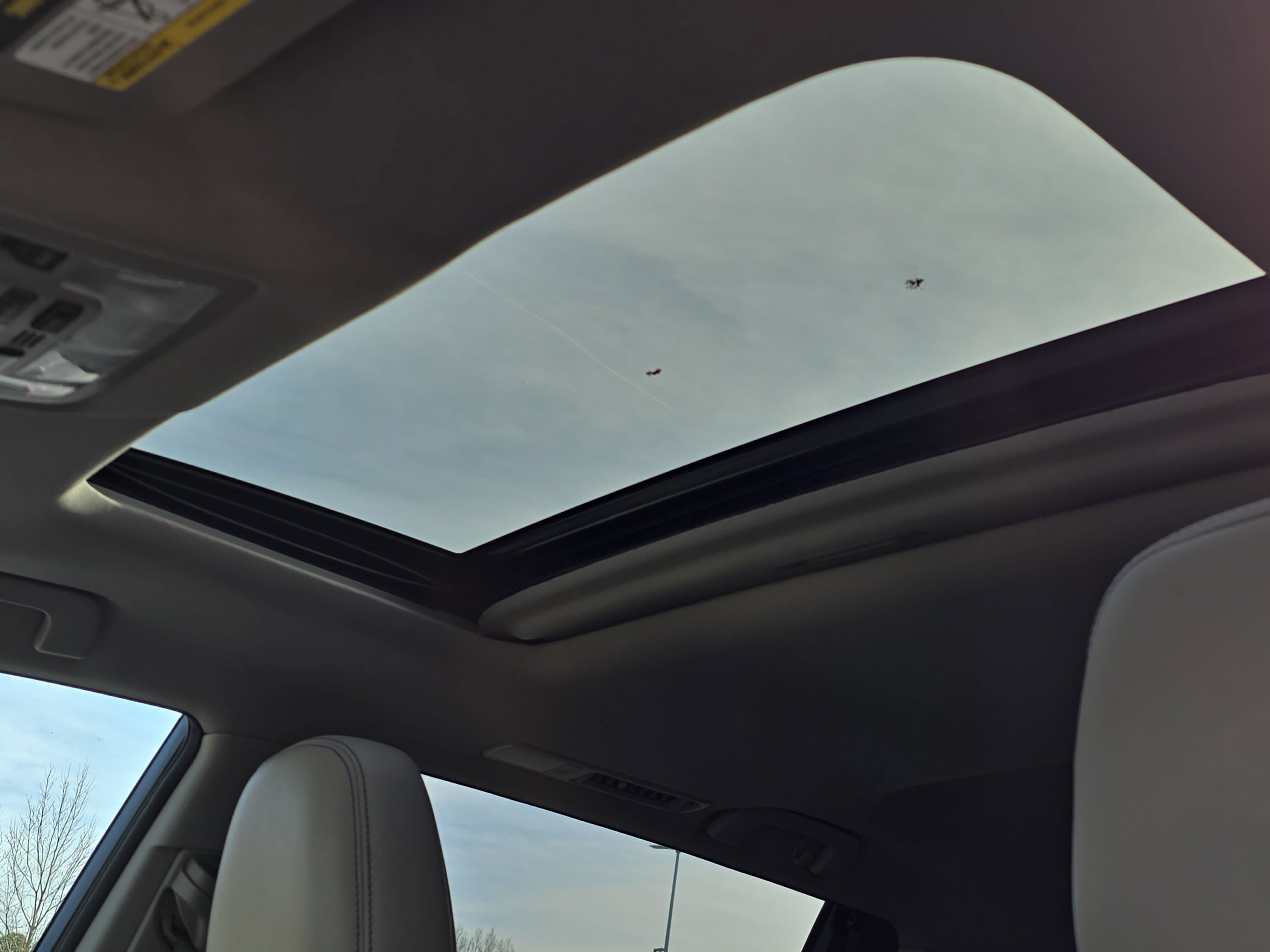 Used 2017 Toyota Highlander Limited image 31