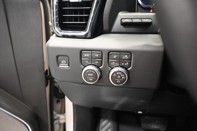 New 2026 GMC Sierra 1500 Denali AWD/4WD image 28