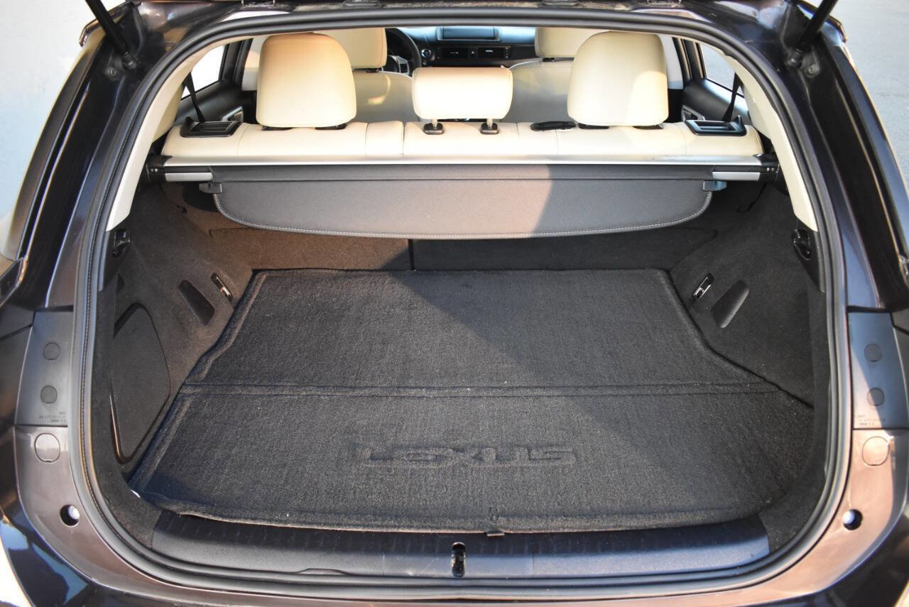 Used 2012 Lexus CT 200h Premium image 46