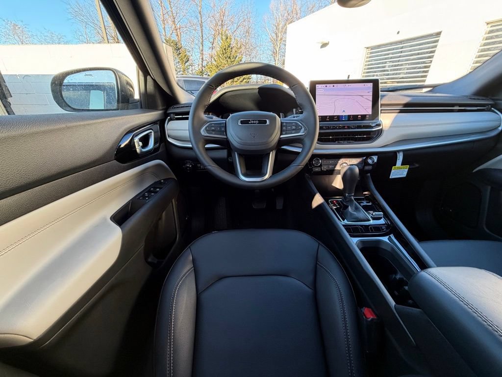 New 2026 Jeep Compass Limited w/ Sun, Sound & Navigation Group AWD/4WD image 13