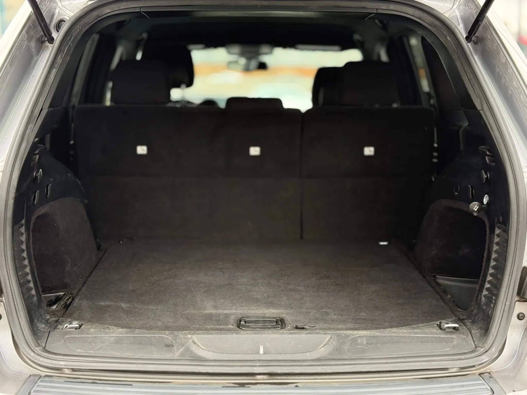 Used 2014 Jeep Grand Cherokee Laredo w/ 18" Wheel & 8.4" Radio Group image 28