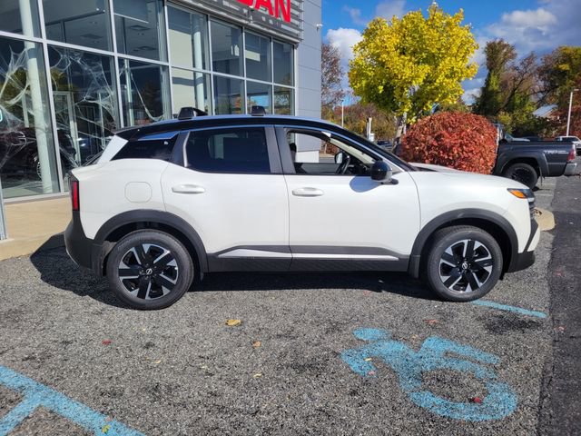 New 2026 Nissan Kicks SV w/ SV Premium Package image 3