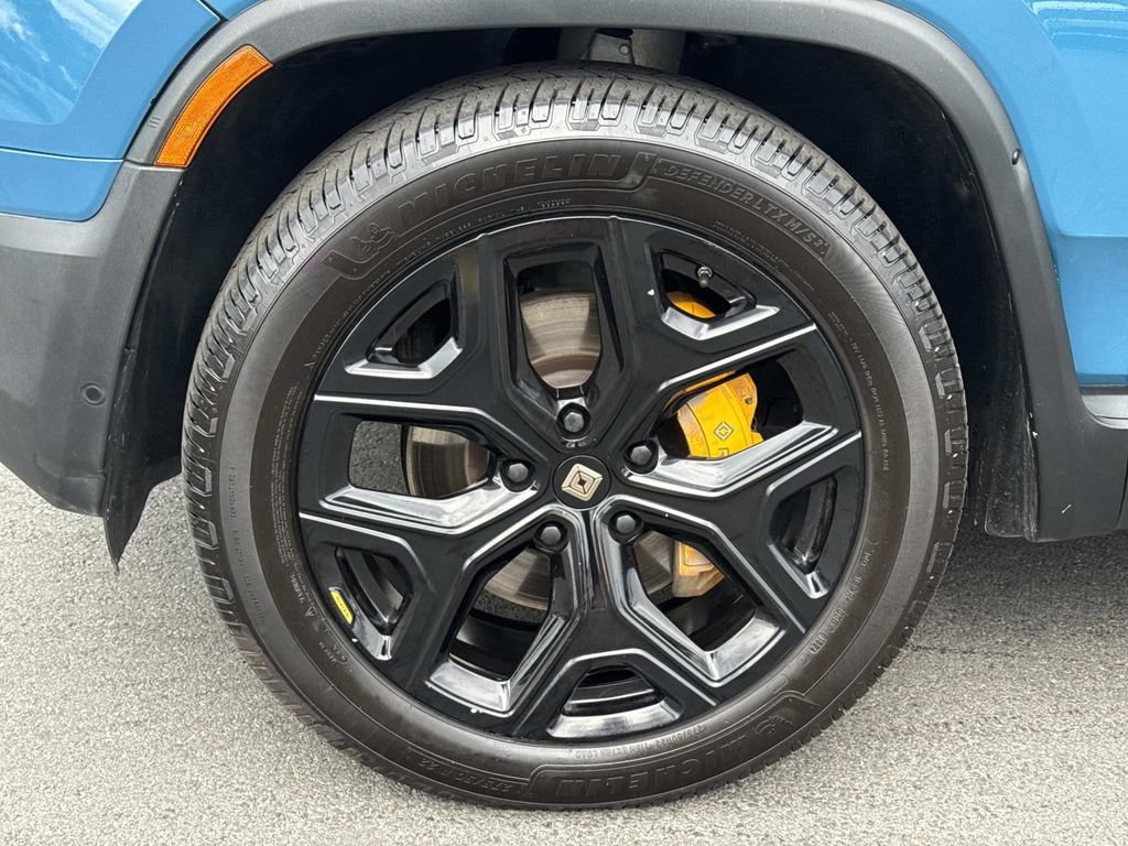 Used 2022 Rivian R1T Adventure AWD/4WD image 8