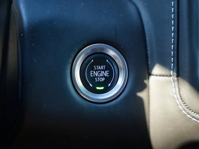 Used 2023 GMC Yukon XL Denali Ultimate image 25