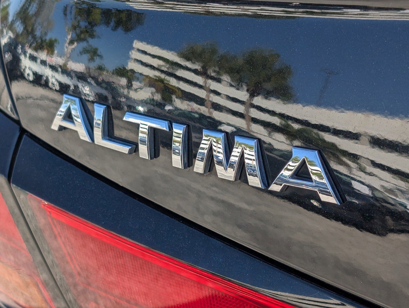 Used 2019 Nissan Altima 2.5 Platinum image 17