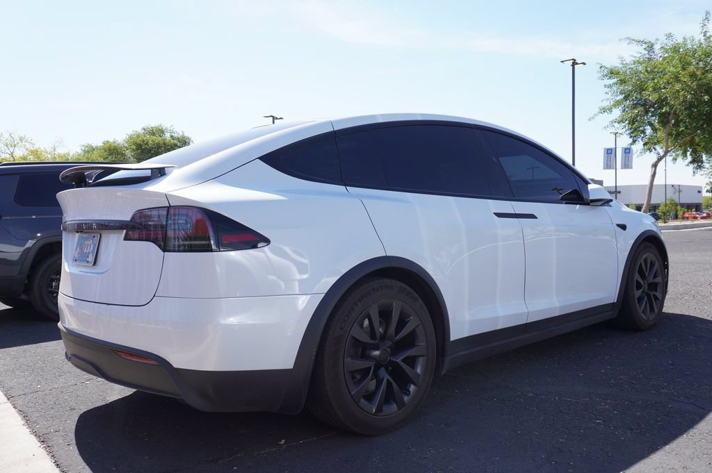Used 2025 Tesla Model X AWD/4WD image 3