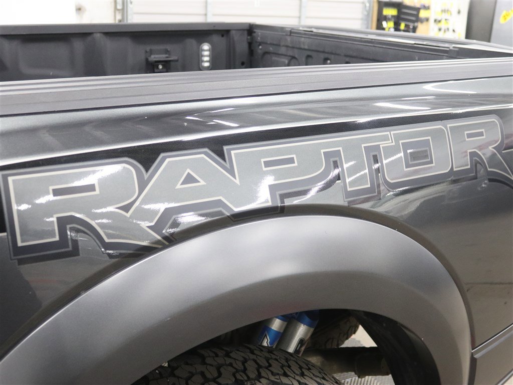 Used 2018 Ford F150 Raptor w/ Equipment Group 802A Luxury AWD/4WD image 9