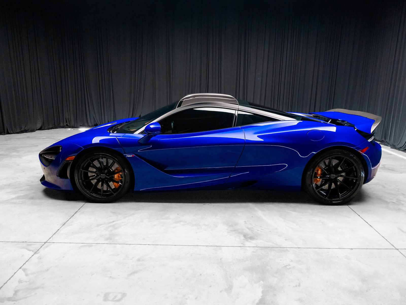 Used 2018 McLaren 720S Luxury RWD image 14