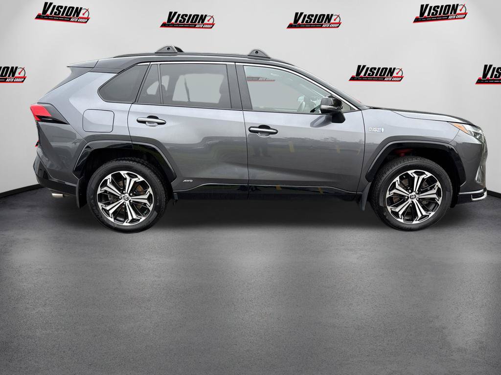 Used 2022 Toyota RAV4 XSE w/ Premium Package AWD/4WD image 4
