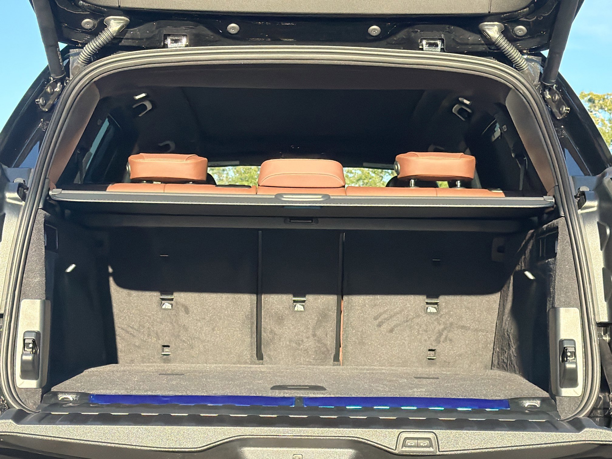 New 2026 BMW X5 xDrive50e w/ Executive Package image 12