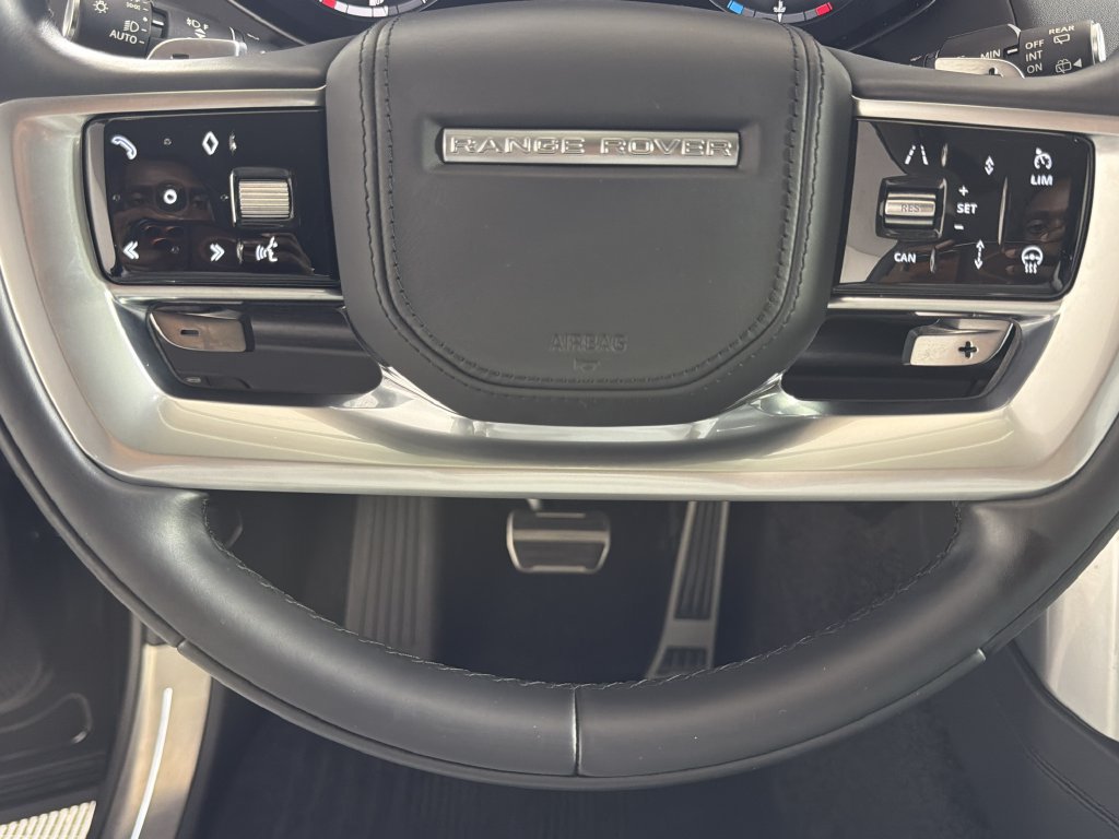 Used 2023 Land Rover Range Rover First Edition AWD/4WD image 33