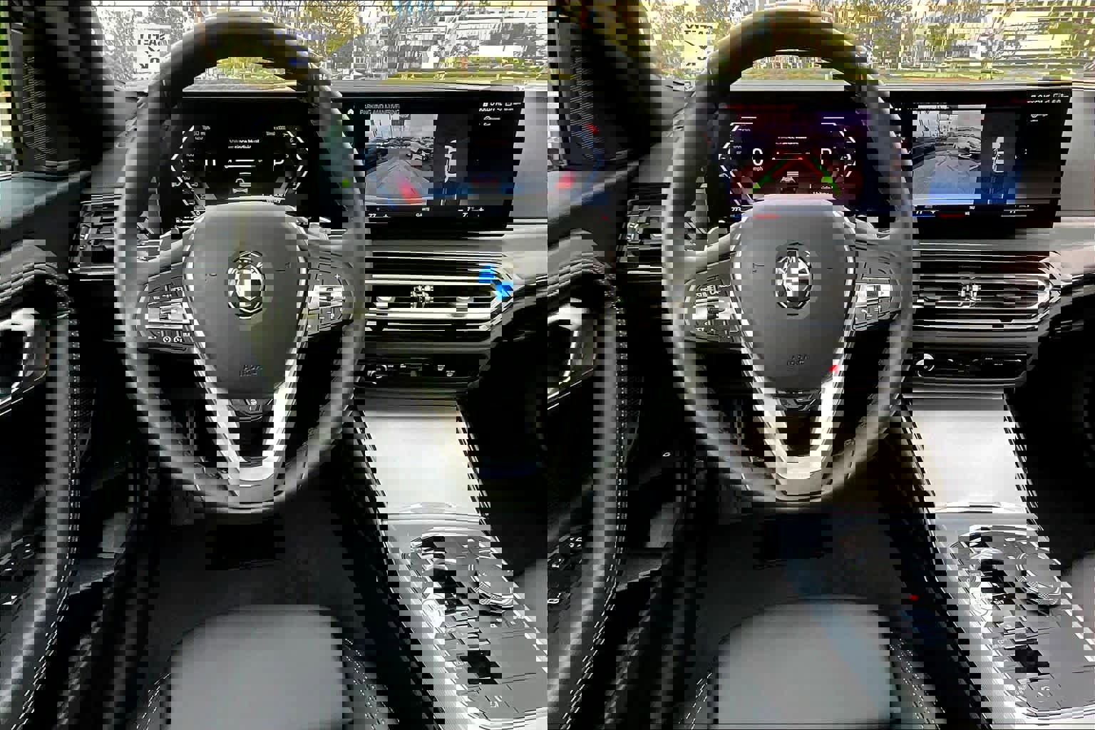 Used 2024 BMW 230i Coupe w/ Convenience Package image 5