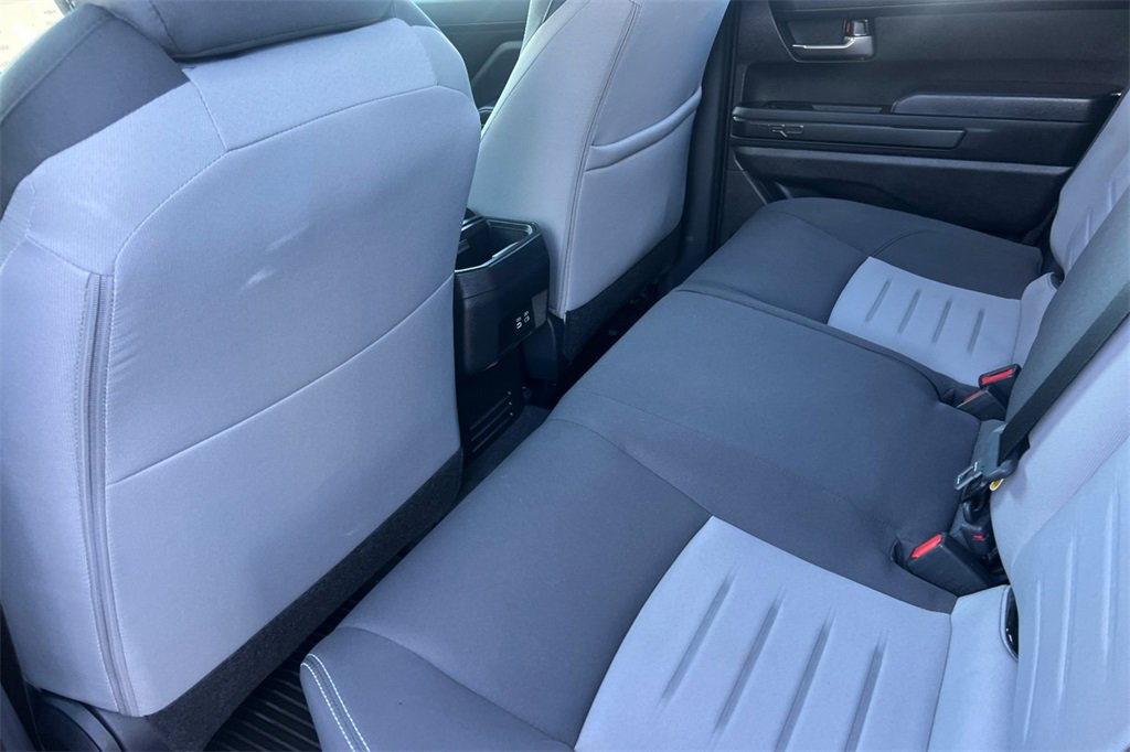 Used 2024 Toyota Tacoma TRD Off-Road image 15