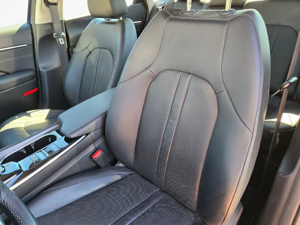 Used 2021 Hyundai Sonata Limited FWD image 15