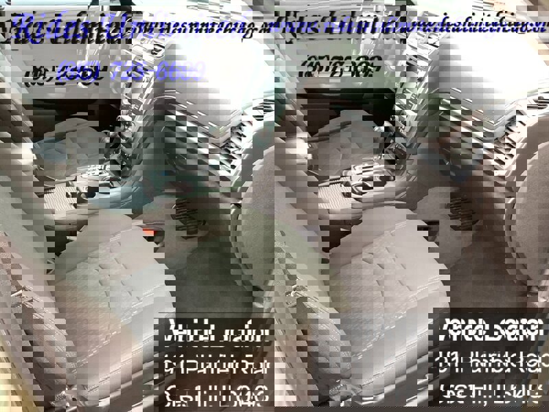 Used 2013 GMC Acadia SLE image 23