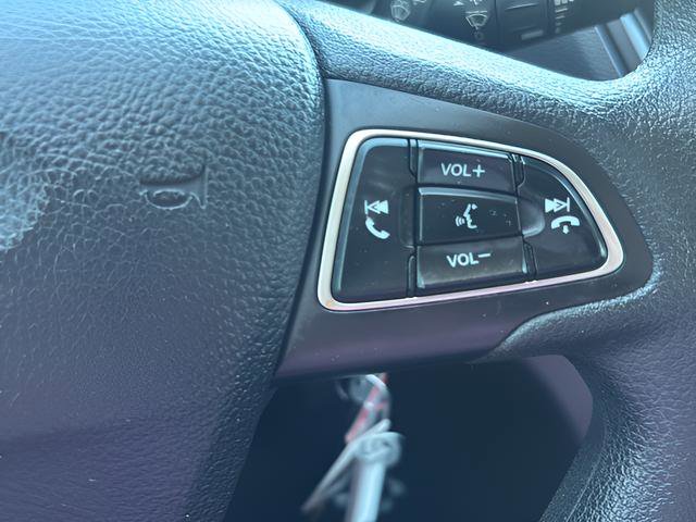 Used 2019 Ford Escape S image 25