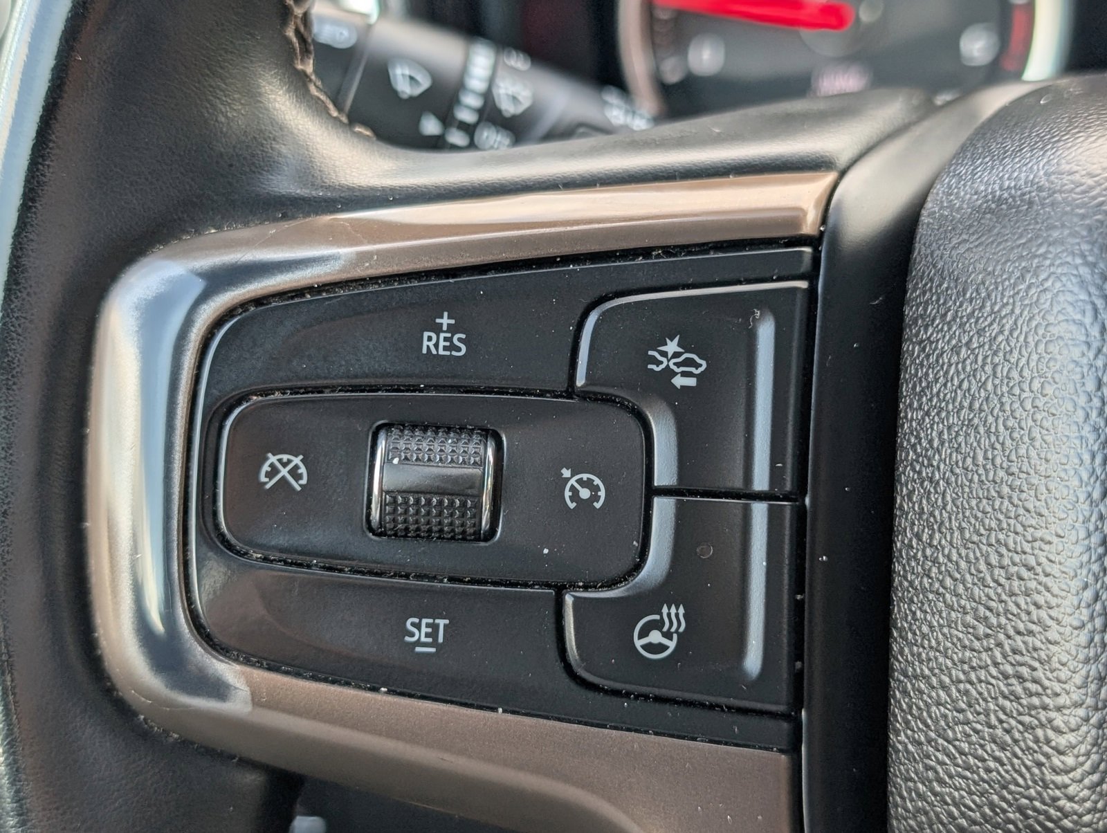 Certified 2023 Chevrolet Silverado 2500 High Country w/ Safety Package II image 27