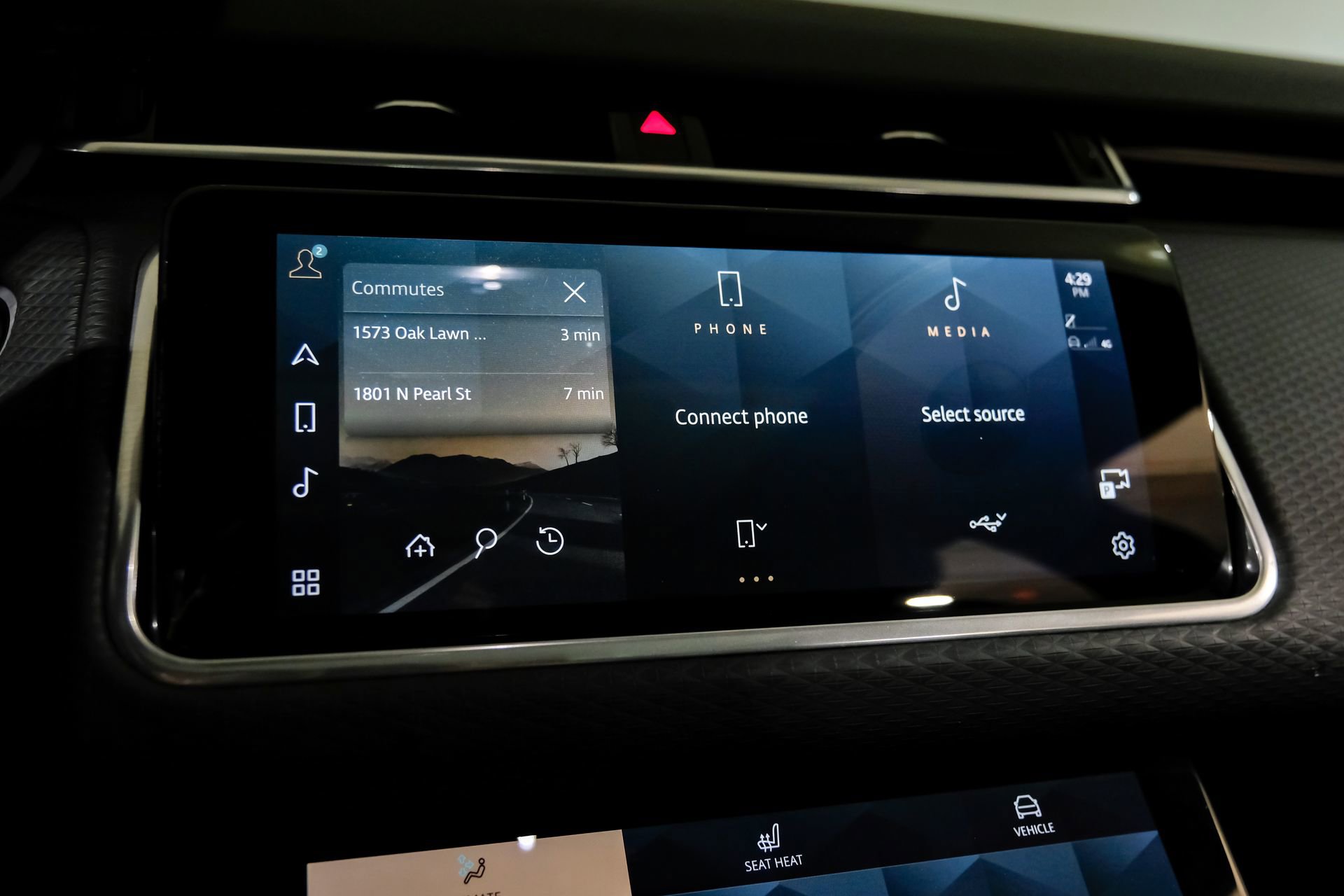 Used 2021 Land Rover Range Rover Velar R-Dynamic S AWD/4WD image 34