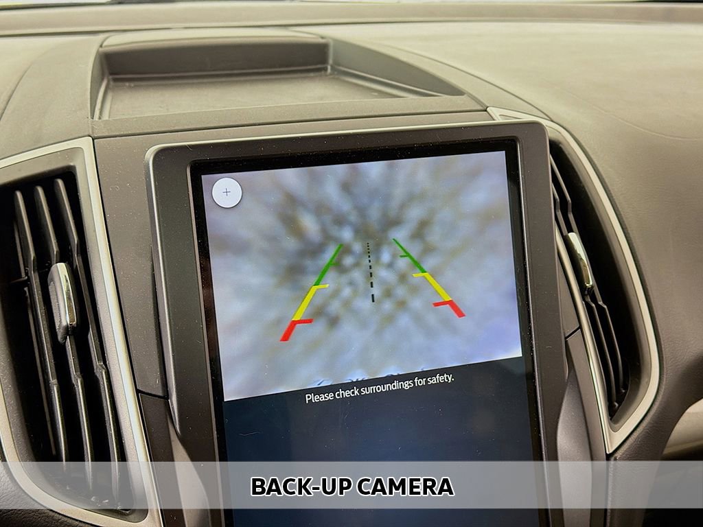 Used 2022 Ford Edge SE image 4