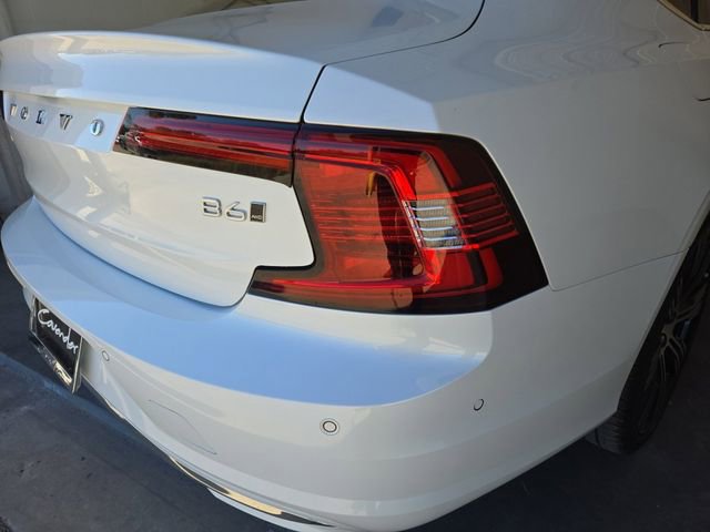 Used 2022 Volvo S90 B6 Inscription w/ Advanced Package image 28