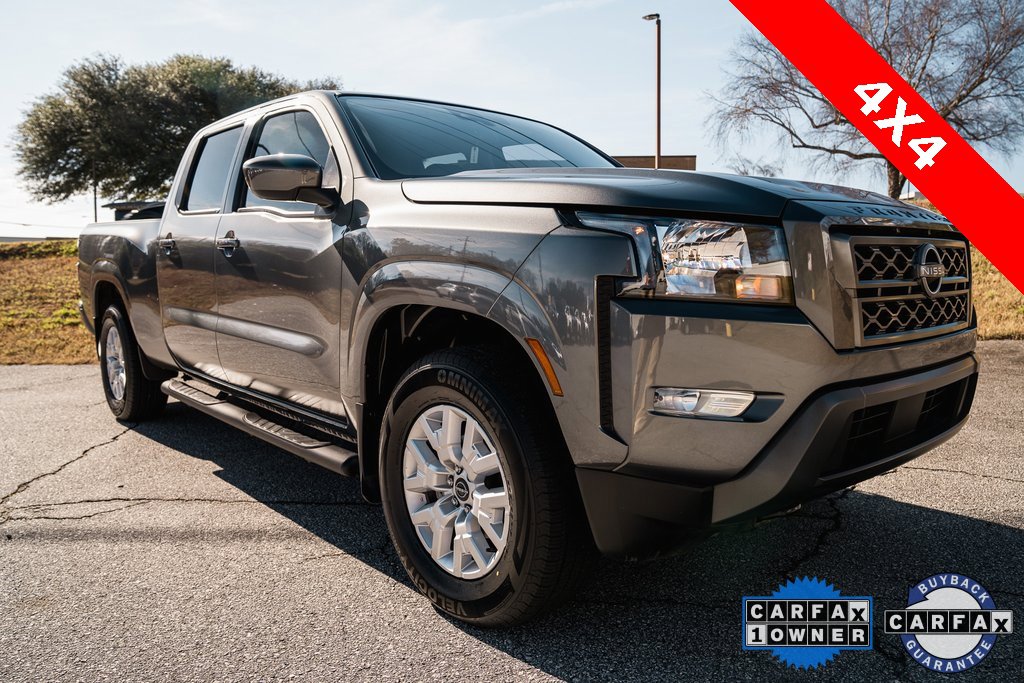 Used 2024 Nissan Frontier SV w/ Technology Package image 10