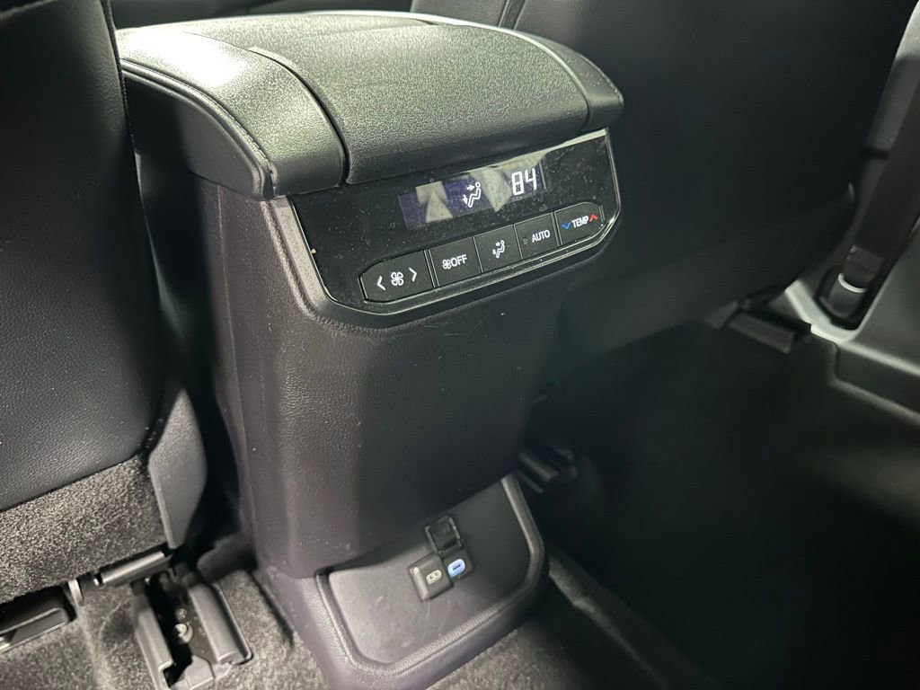 Used 2025 Toyota Highlander XSE image 52