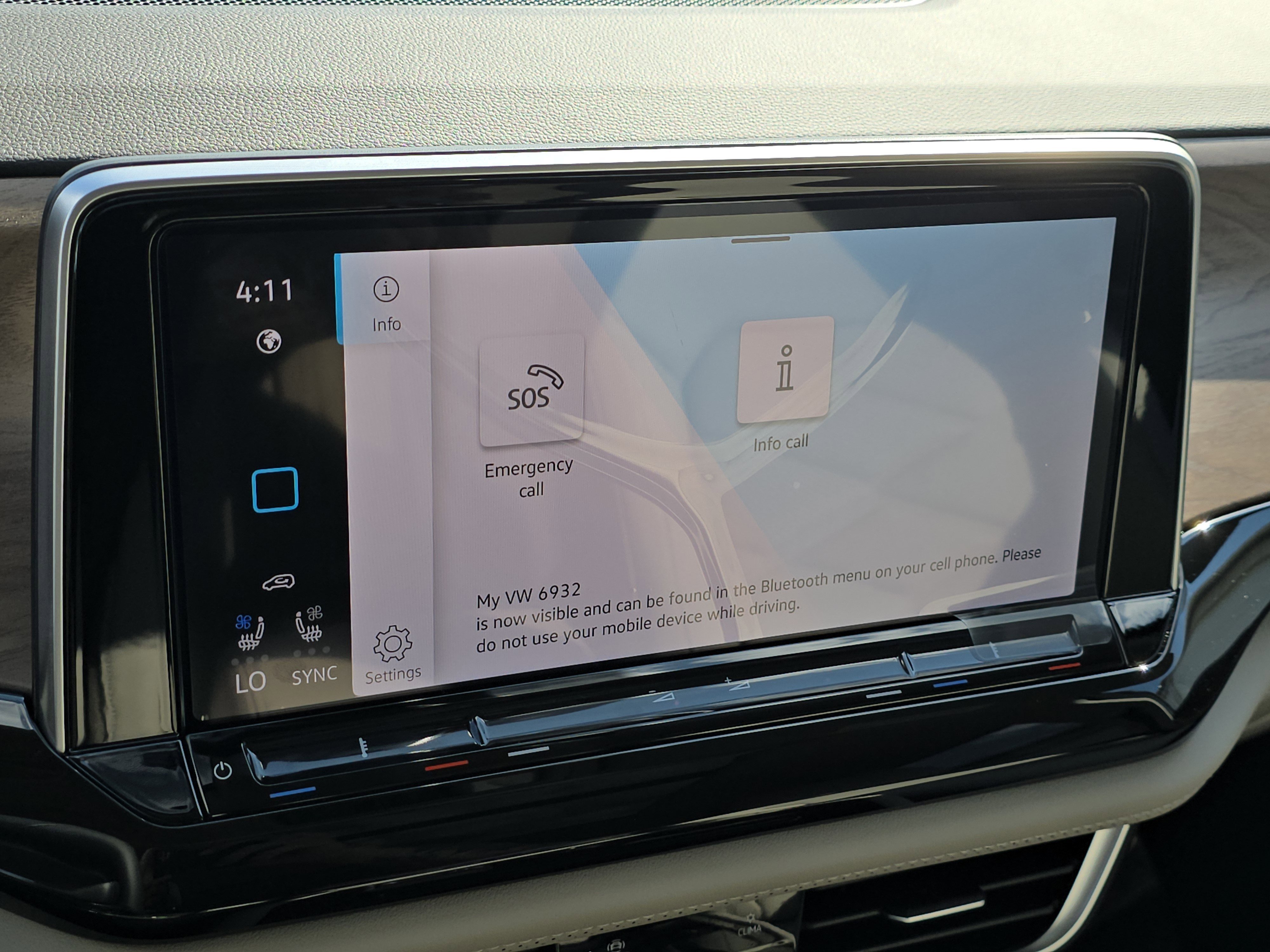 New 2026 Volkswagen Atlas SE image 14