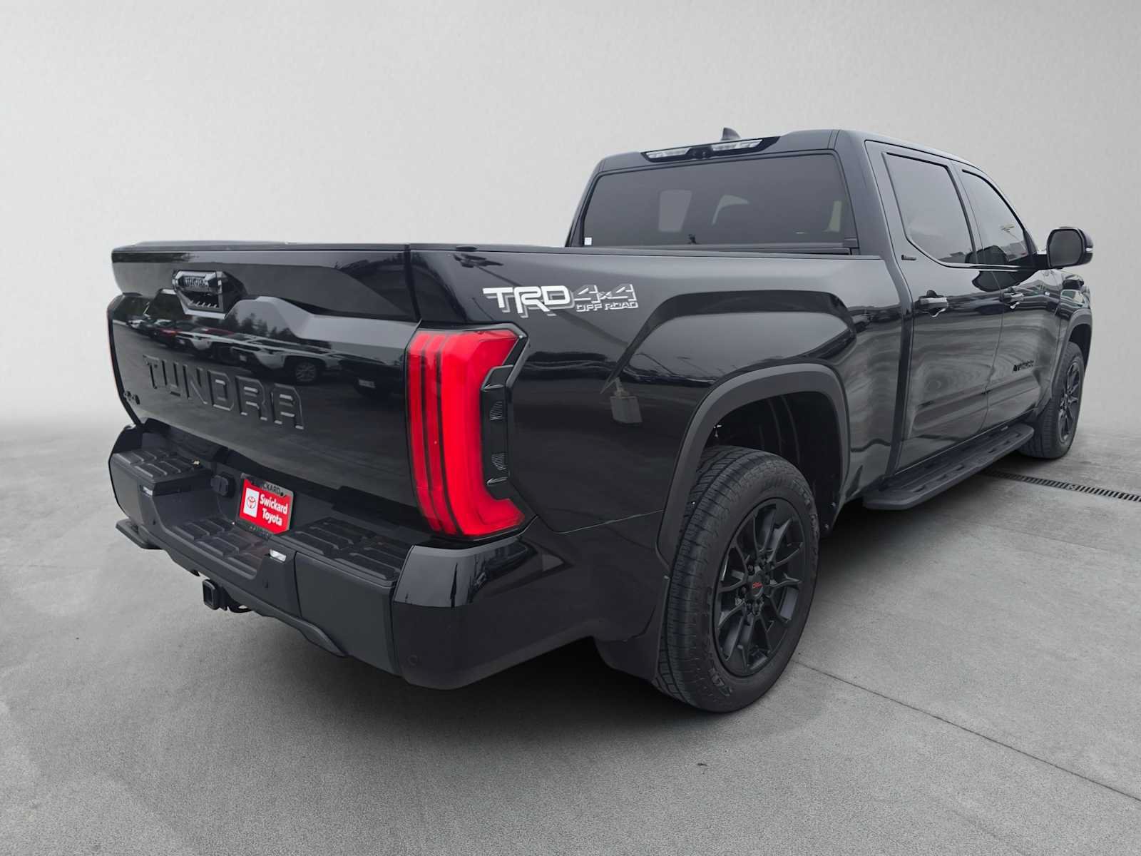 Used 2024 Toyota Tundra Limited w/ TRD Off-Road Package AWD/4WD image 3