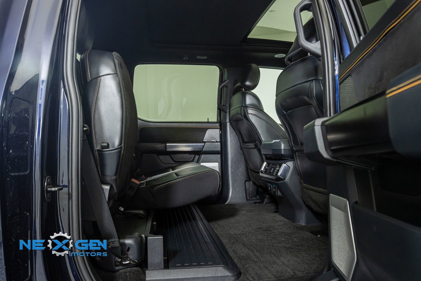 Used 2021 Ford F150 Platinum w/ Equipment Group 701A High image 35