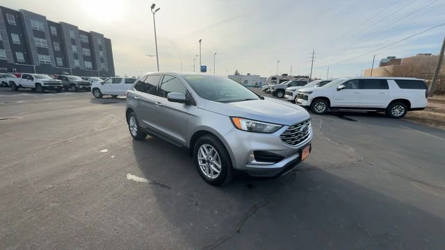 Used 2022 Ford Edge SEL image 2