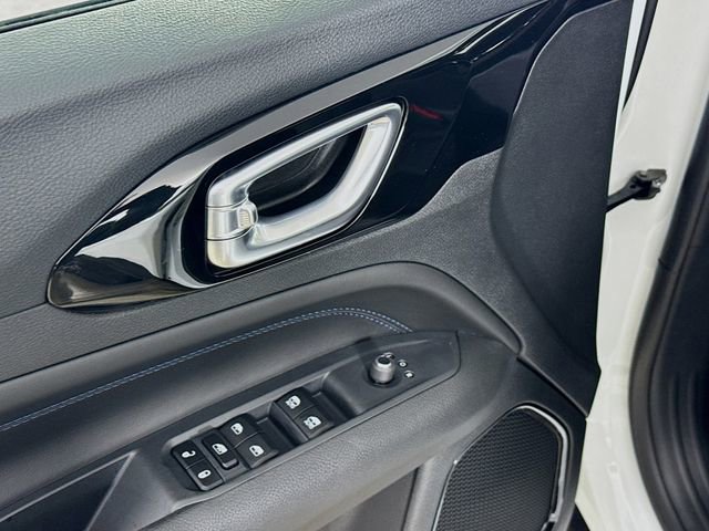 New 2026 Jeep Compass Latitude image 20