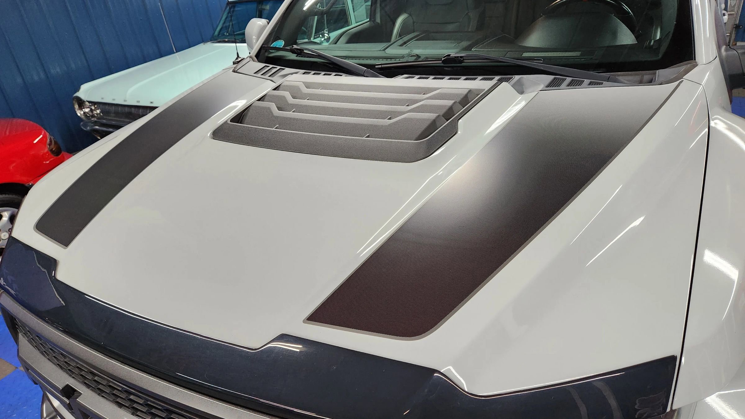 Used 2017 Ford F150 Raptor w/ Equipment Group 802A Luxury image 66