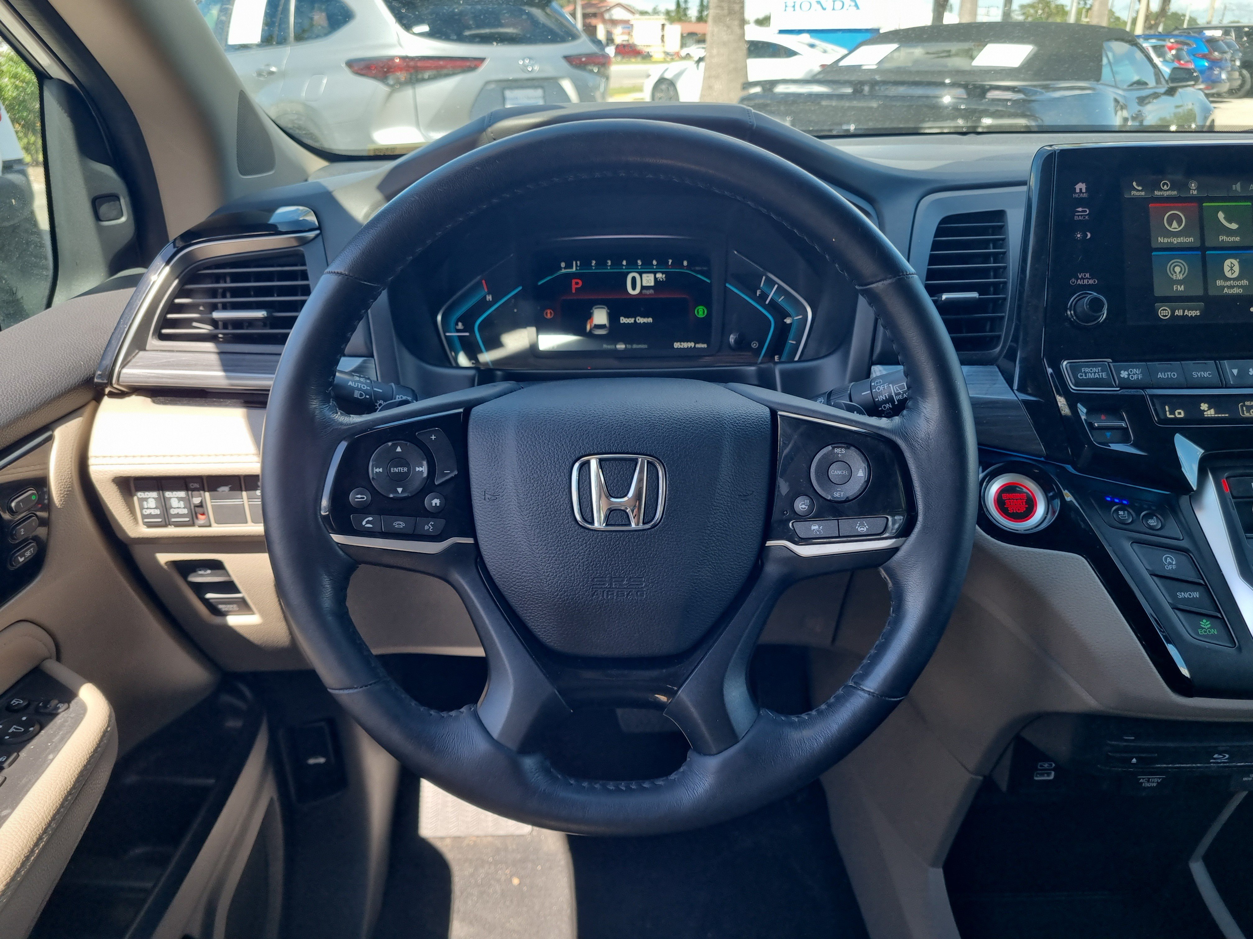 Used 2022 Honda Odyssey Elite image 18