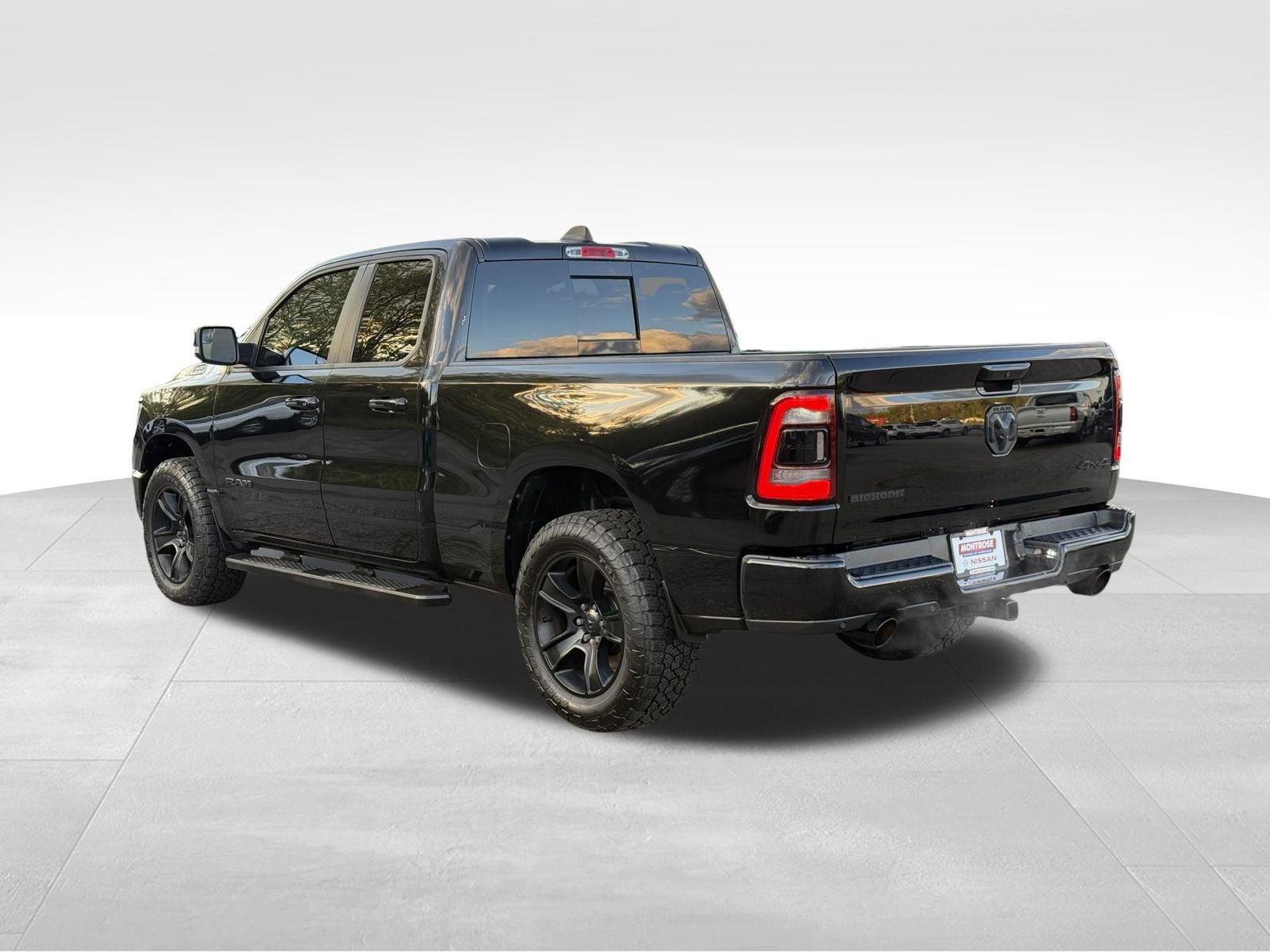 Used 2021 RAM 1500 Big Horn AWD/4WD image 3