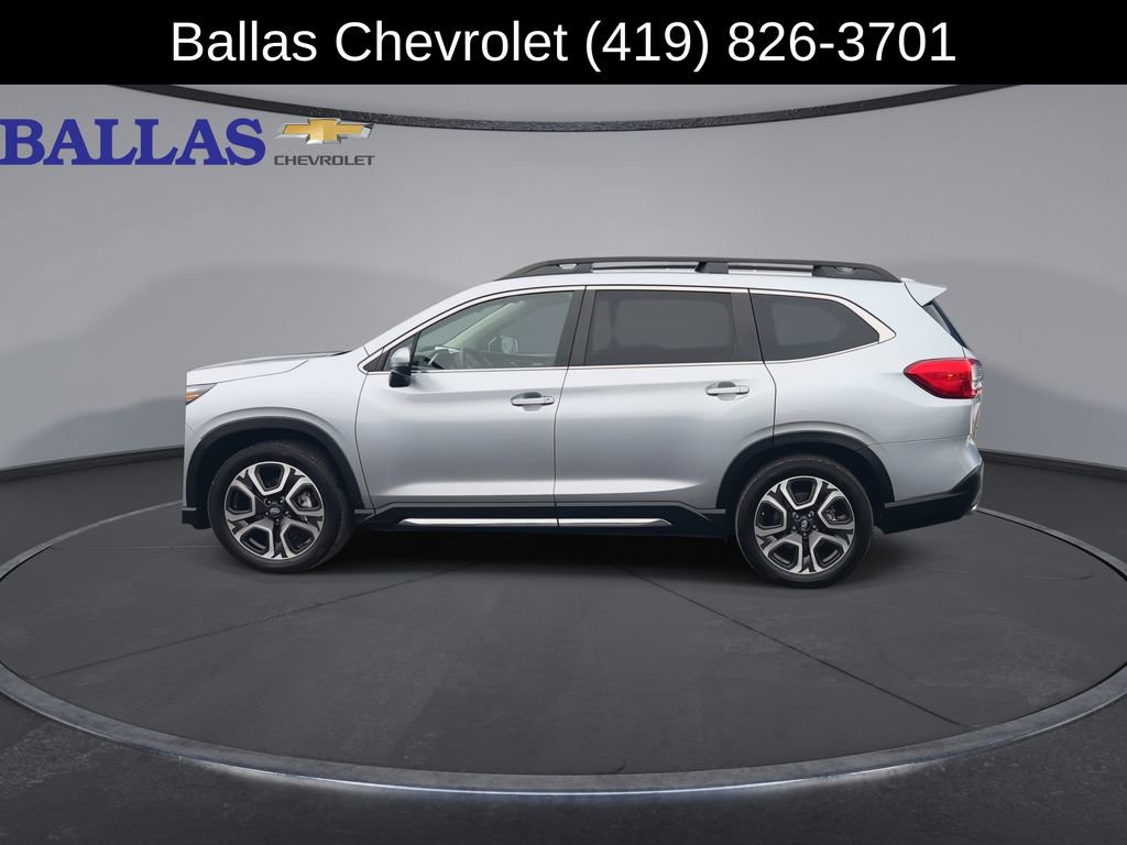 Used 2023 Subaru Ascent Limited image 5