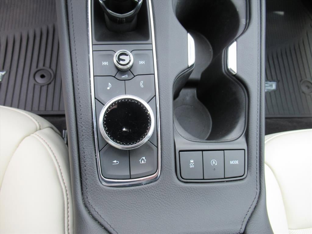 Used 2023 Cadillac XT4 Sport FWD image 18