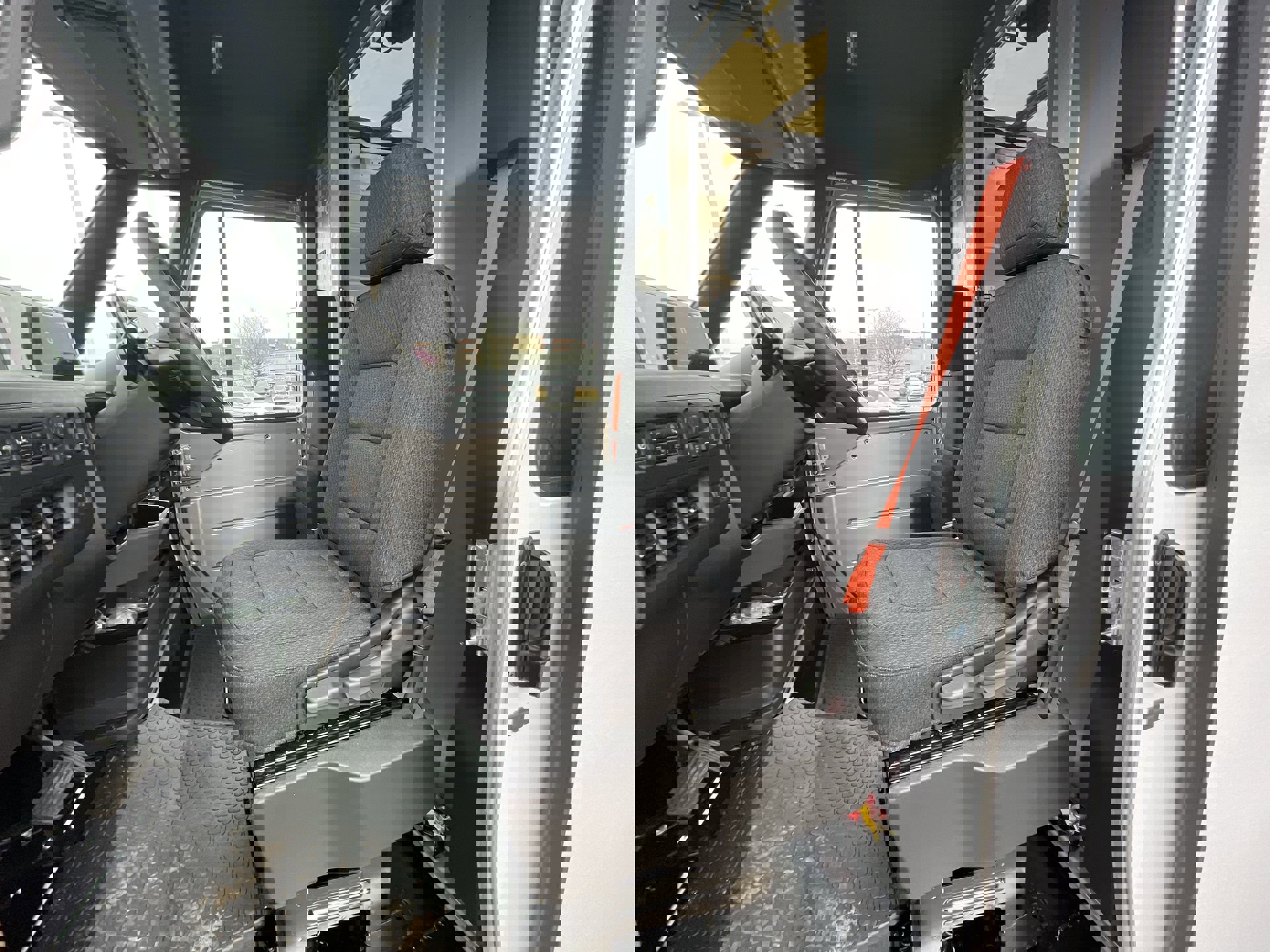 New 2025 Chevrolet Brightdrop 400 image 56