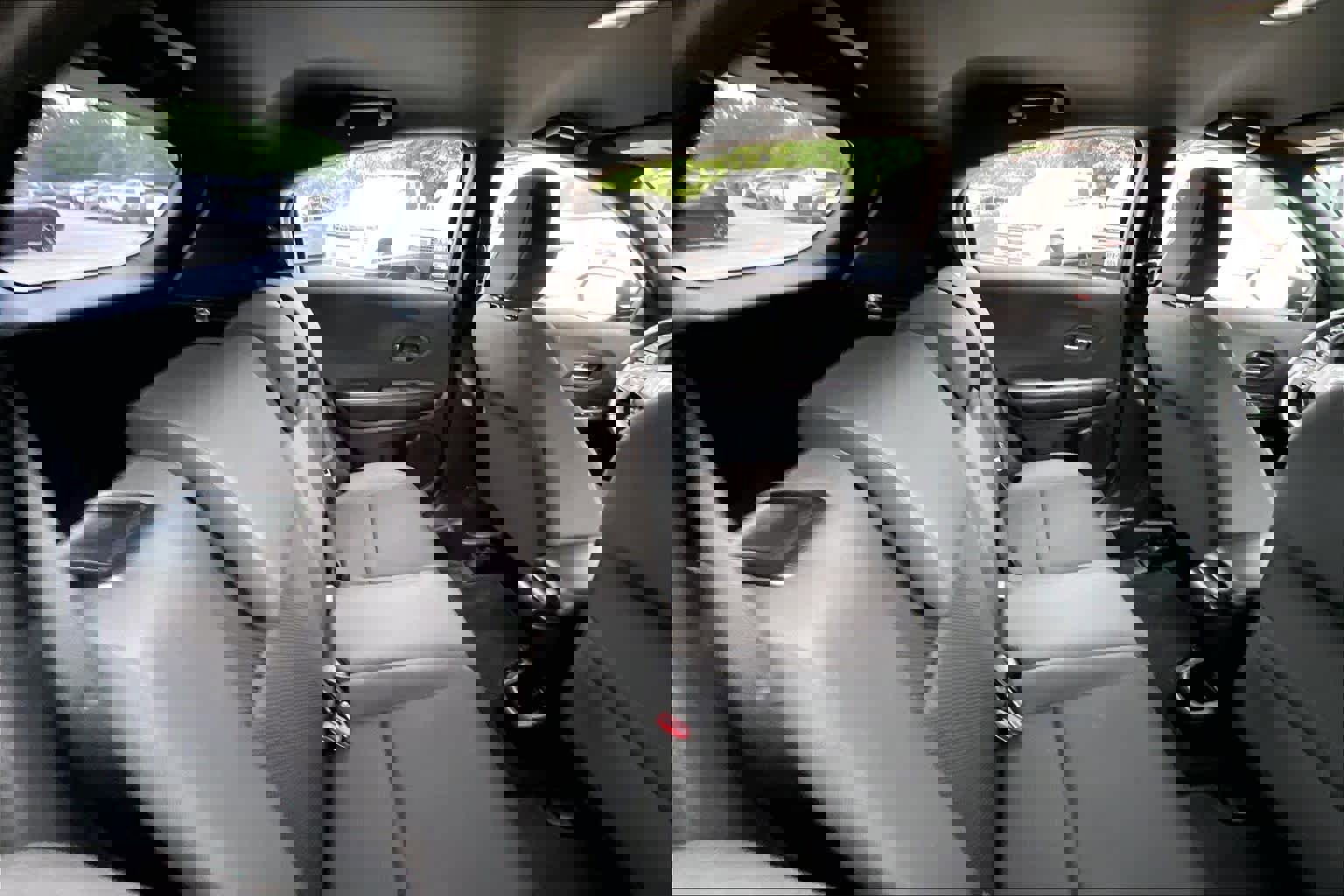 Used 2020 Honda HR-V Sport image 19