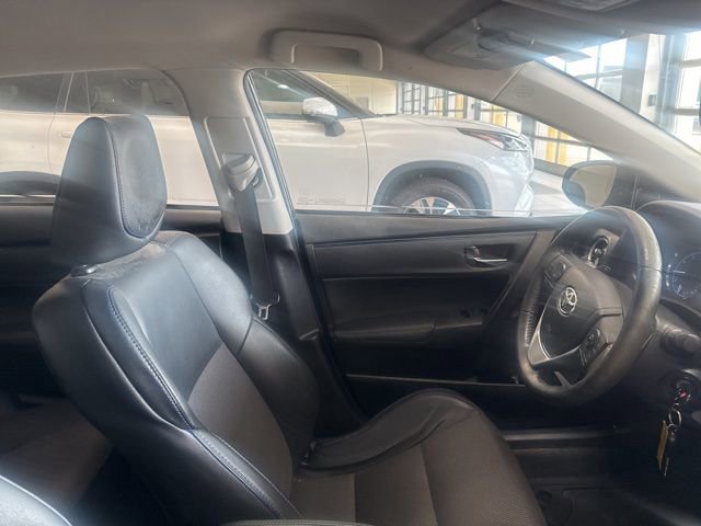 Used 2017 Toyota Corolla SE FWD image 9
