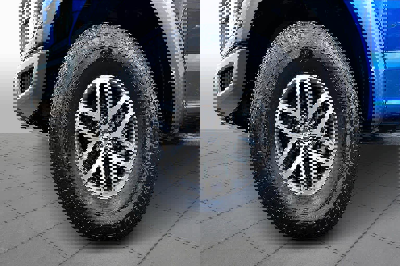 Used 2018 Ford F150 Raptor w/ Equipment Group 802A Luxury image 13