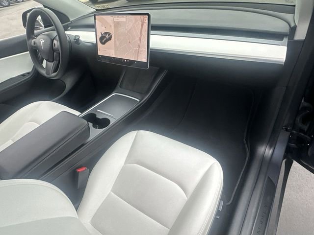 Used 2021 Tesla Model Y Long Range image 28