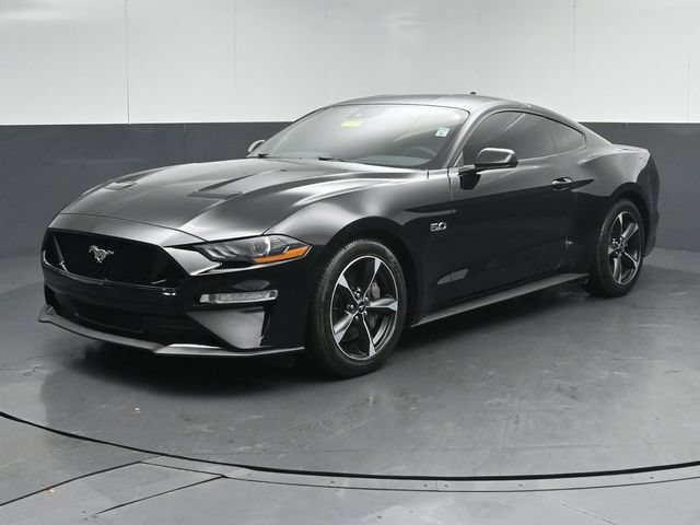 Used 2023 Ford Mustang GT RWD image 3