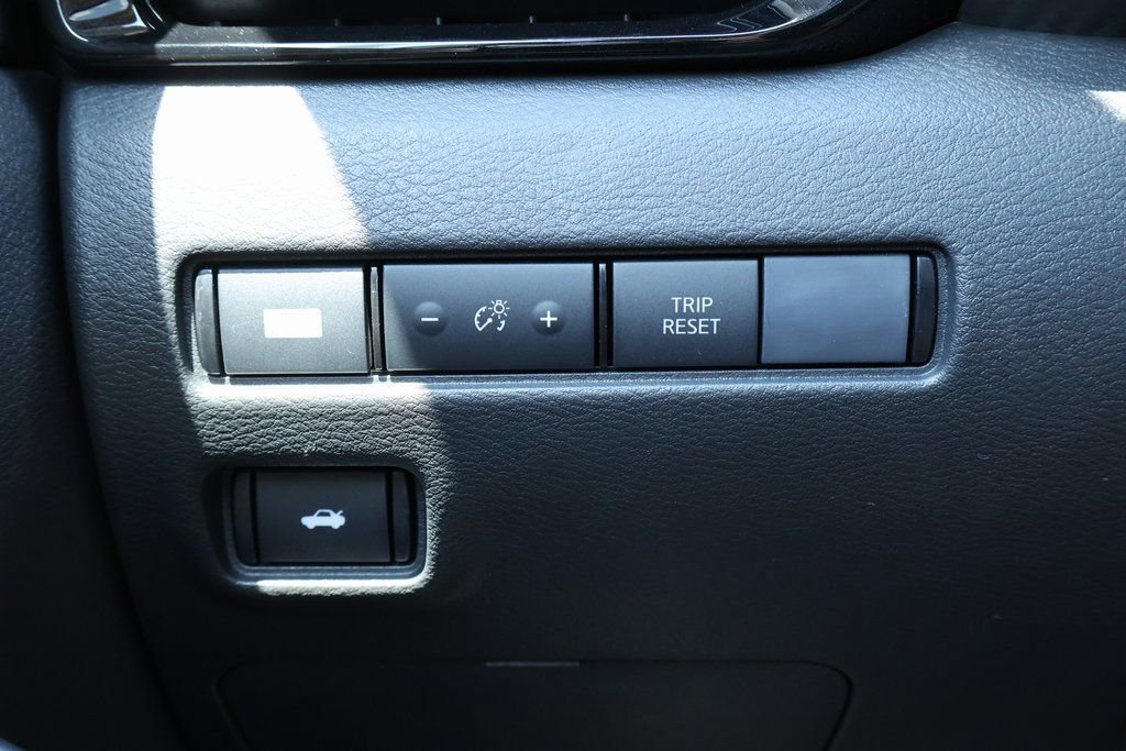 New 2025 Nissan Sentra SV w/ SV Premium Package image 16